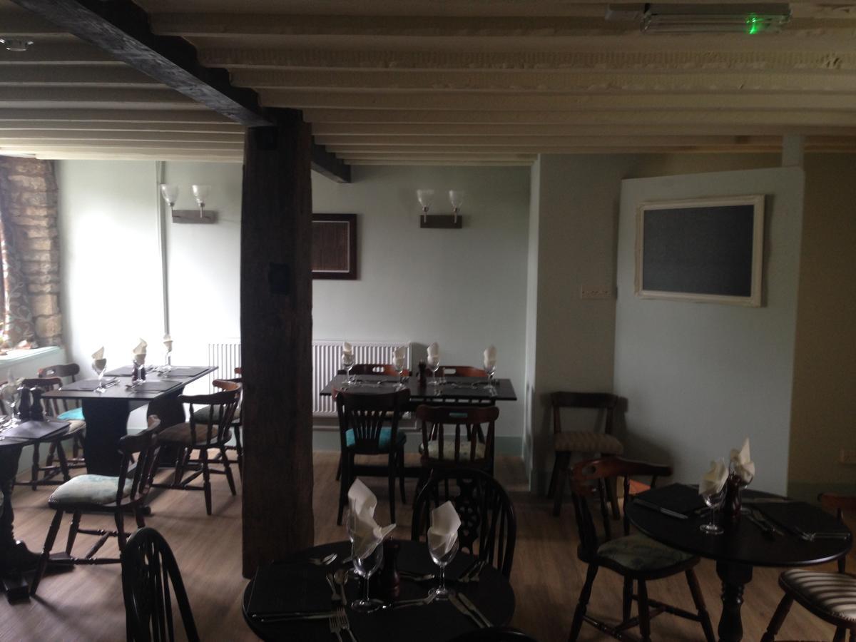 Mildmay Arms Queen Camel Eksteriør bilde